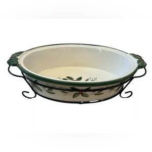 Temptations Presentable Ovenware Bakeware 2 Qt Casserole with Rack/Holder